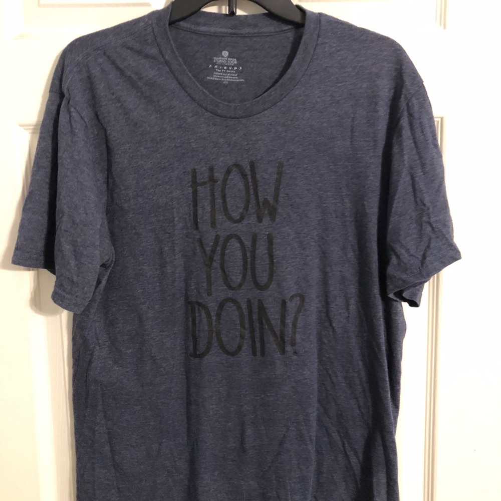 Warner bro’s F•R•I•E•N•D•S “How you doin’” shirt